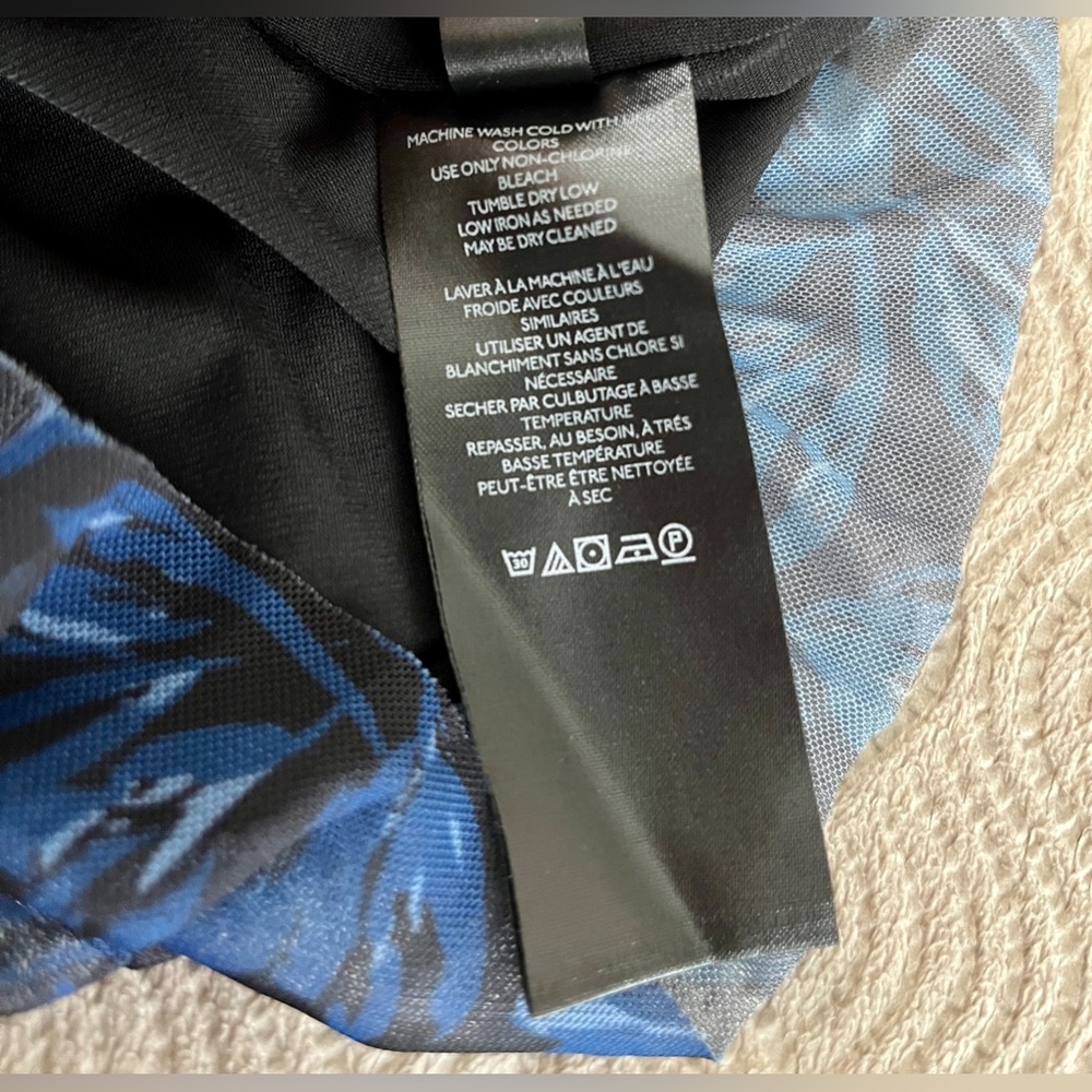Free People Romi mesh mini skirt in blue floral size large - Picture 12 of 13